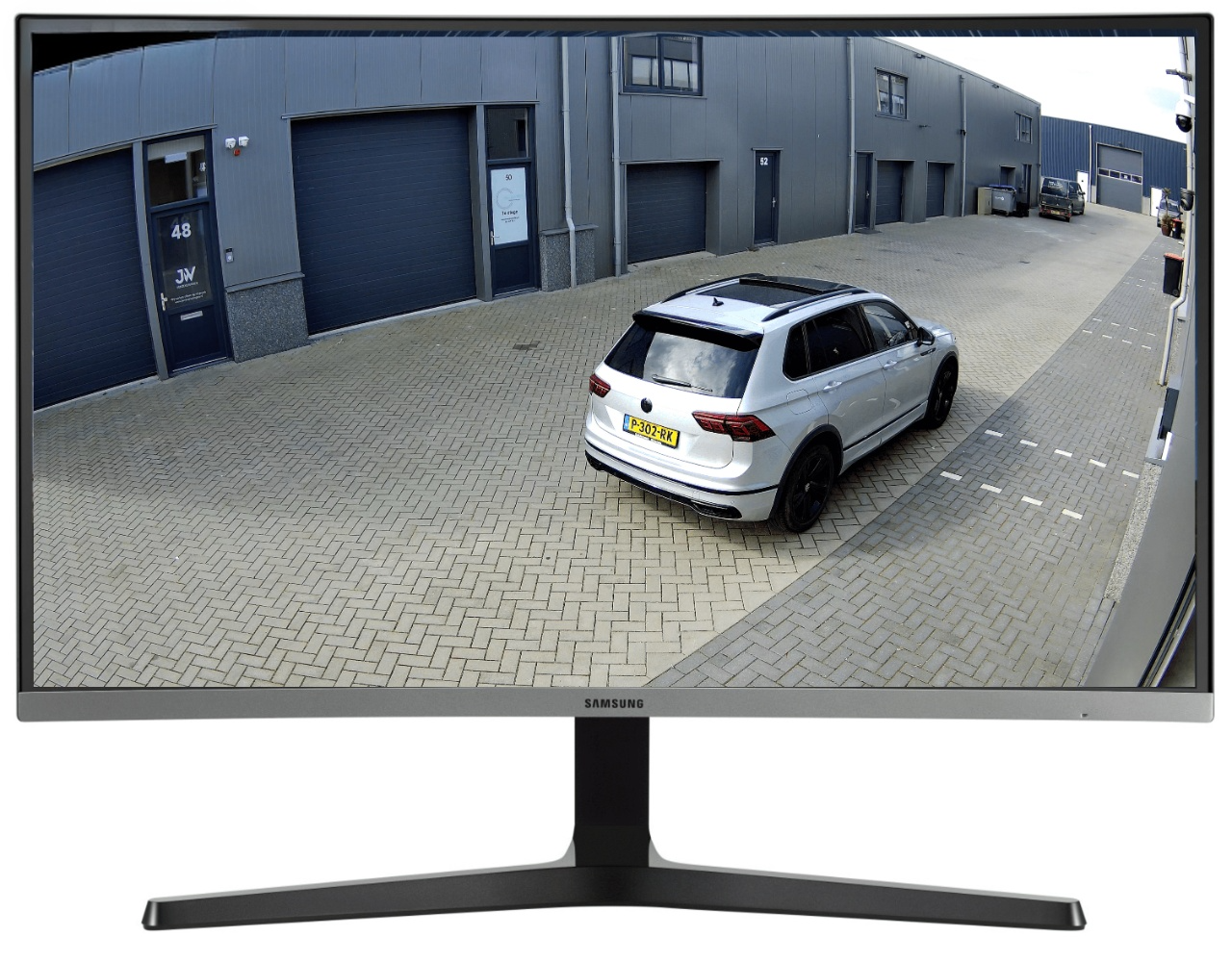 Monitor met live camerabeelden van een bedrijfsterrein